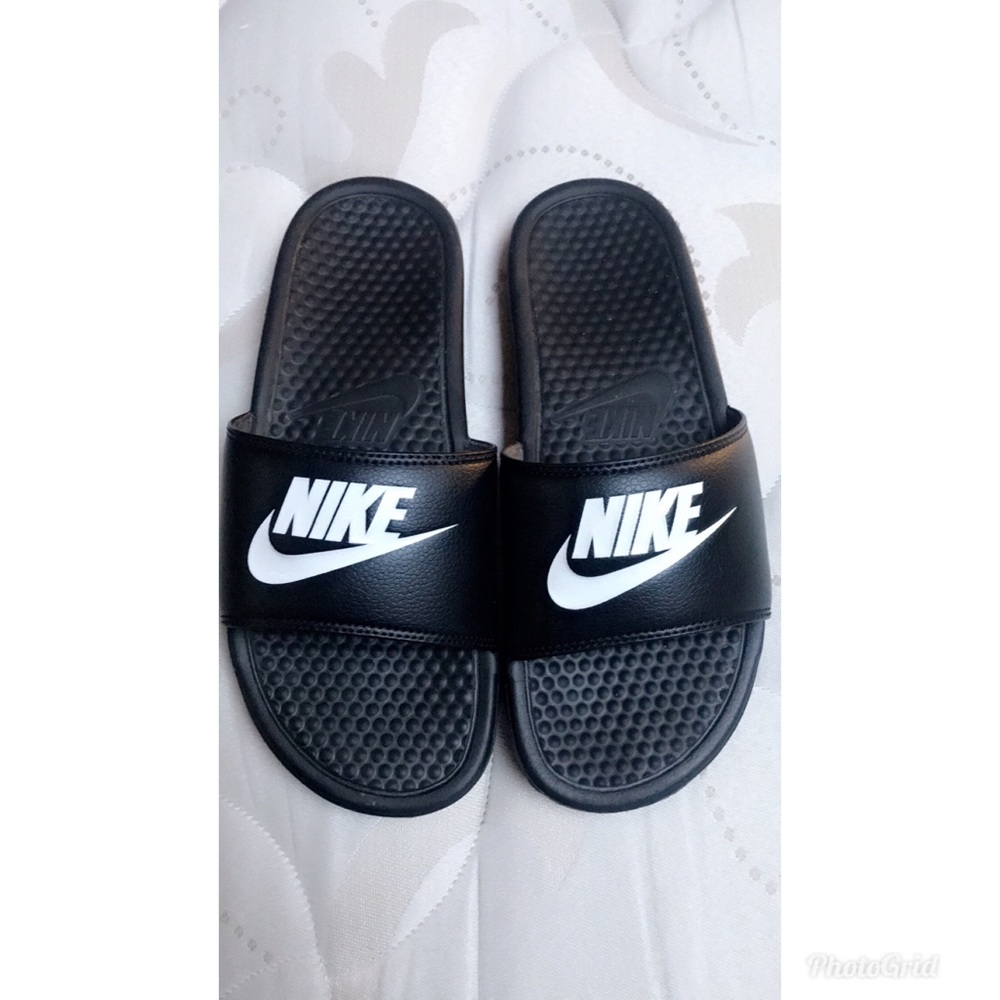 Nike slides
